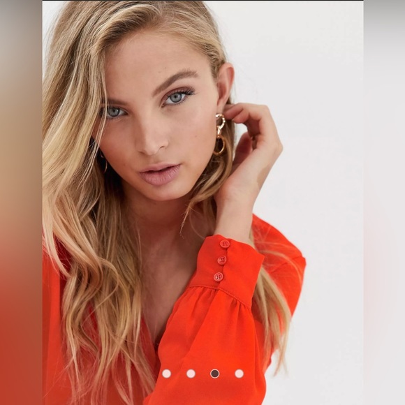 Vila Button through yea blouse - Picture 7 of 9